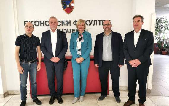 Делагација из Мађарске у посети Економском факултету у Крагујевцу
